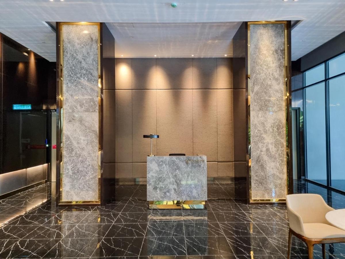 Lavish Beacon Executive Suites By Bin Dao Wu Homestay Penang George Town Exteriör bild